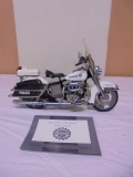 Franklin Mint Die-Cast Precision Harley-Davidson Police Motorcycle