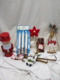 Small lot of Christmas Decorations