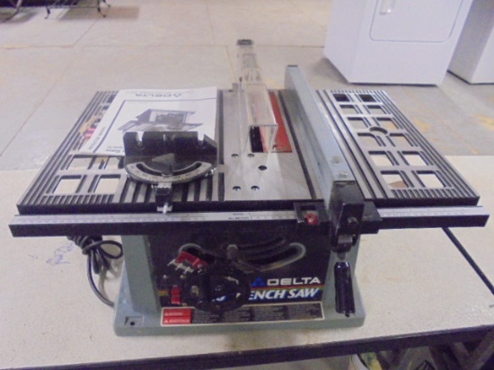 Delta 10in Bench Model Table Saw