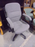 Gray Upholstered Rolling Office/Desk Chair