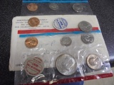 1968 US Mint Uncirculated Coin Set