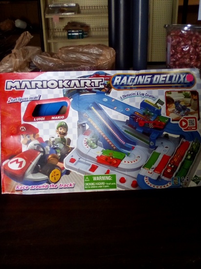 MarioKat Racing Deluxe Race Track