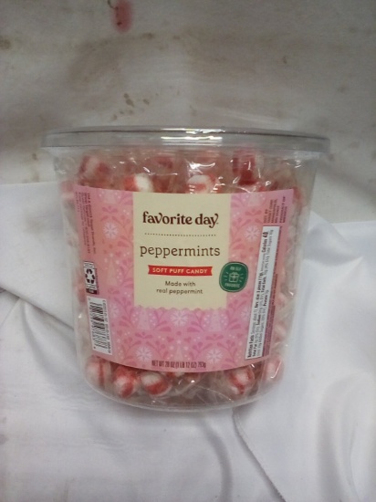 Favorite Day Soft Peppermints 1 lb Tub.