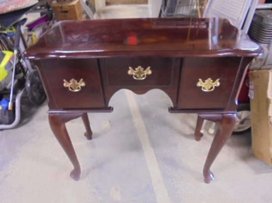 Beautiful Cherry 3 Drawer Entry Way Table
