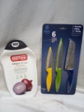 Chop & Scoop Cutting Board & 6 Piece Knife Set. 3 Knives & 3 Covers.