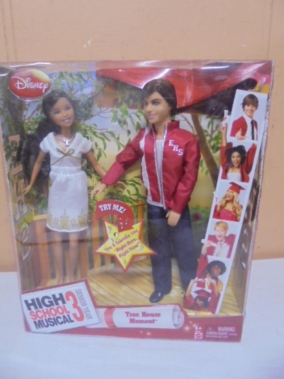 Mattel High School Musical 3 "Tree House Moment" Doll Set