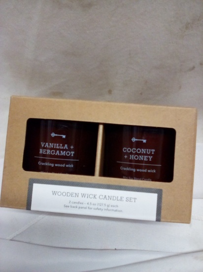 QTY 1 Set of 2 Wooden Wick Candles