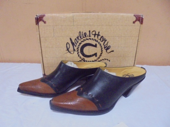 Like New Pair of Ladies Lucchese Charlie 1 Horse Black Calf Buclase