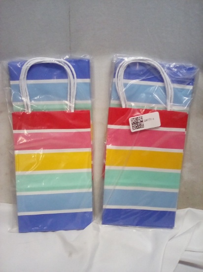 Spritz Gift Bags. Qty 8.