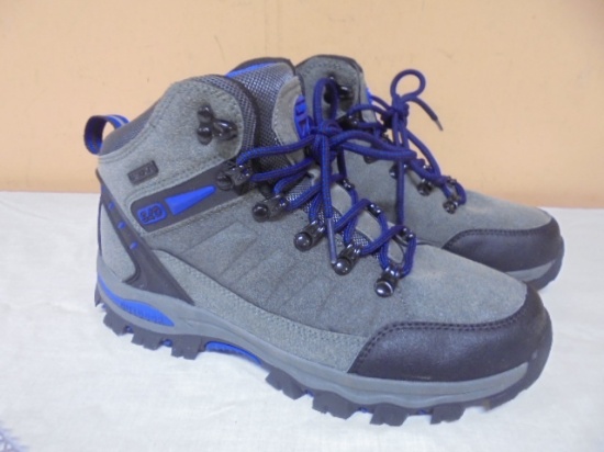 Brand New Pair of SLD Outdoor Hiking Boots