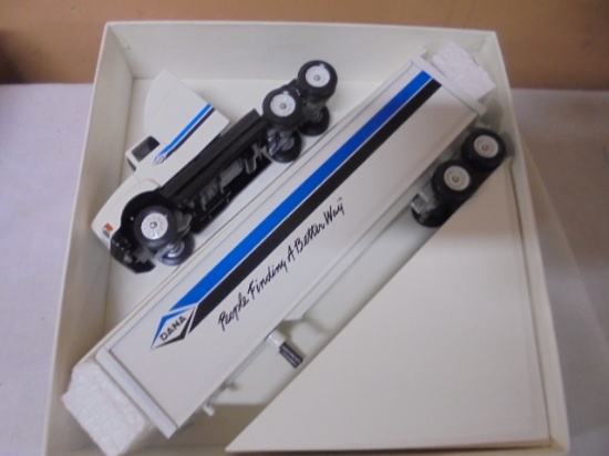 Winross Dana OTR 1:64 Scale Die Cast Semi
