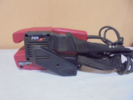 Skil 3in Belt Sander  w/ Dust Collector