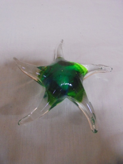 Beautiful Art Glass Star Fish Paperweight