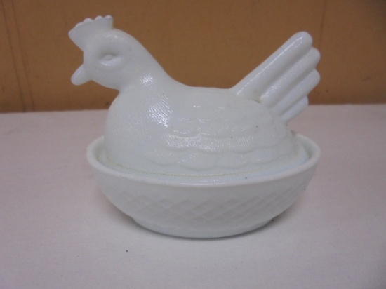 Vintage Milk Glass Hen On Nest