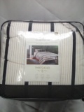 King size strip comforter set appears new in bag