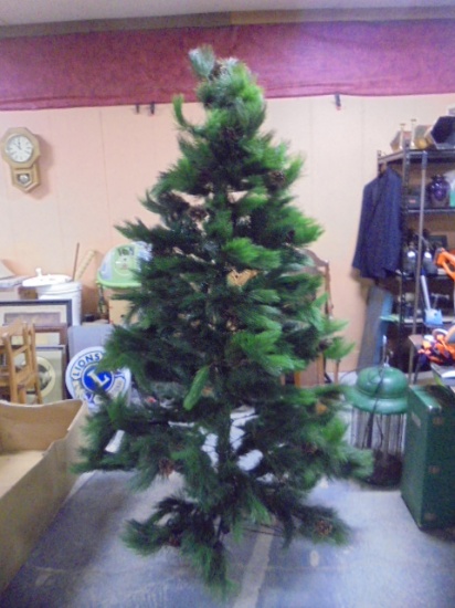 7ft Artificial Christmas Tree w/ Pine Cones
