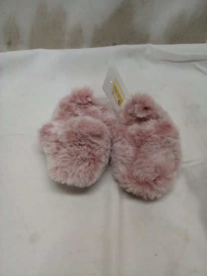 Carter’s Fuzzy Slippers 0-3M