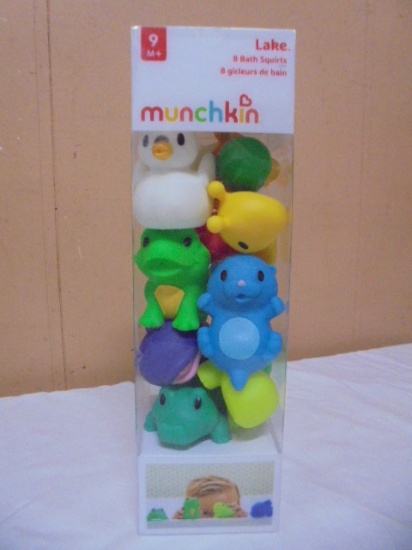 Munchkin 8pc Lake Bath Squirts Set