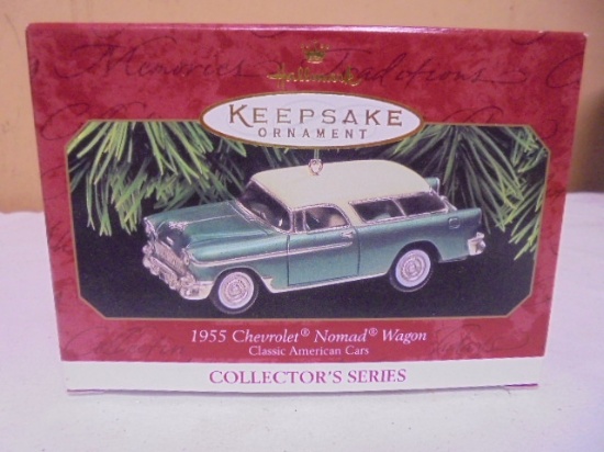 Hallmark Keepsake Die Cast 1955 Chevrolet Nomad Wagon Ornament