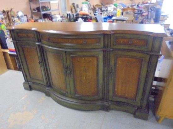 Beautiful Solid Wooden Painted Cradenza