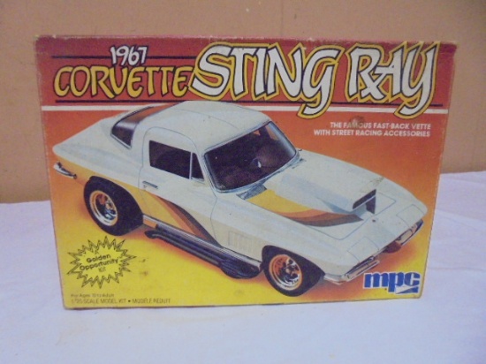 MPC 1:25 Scale 1967 Corvette Model Kit