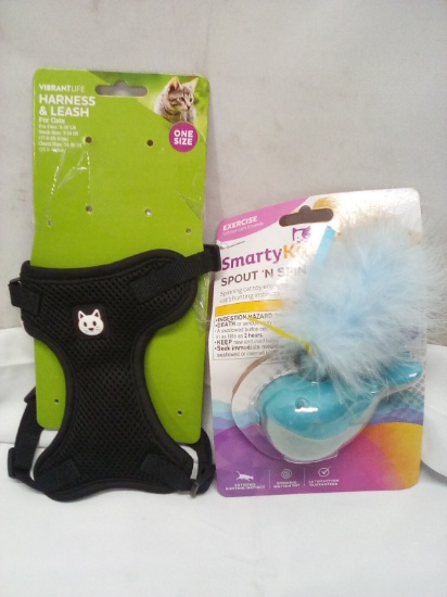 Cat Harness/ Smarty Kat Spout N Spin Cat Toy