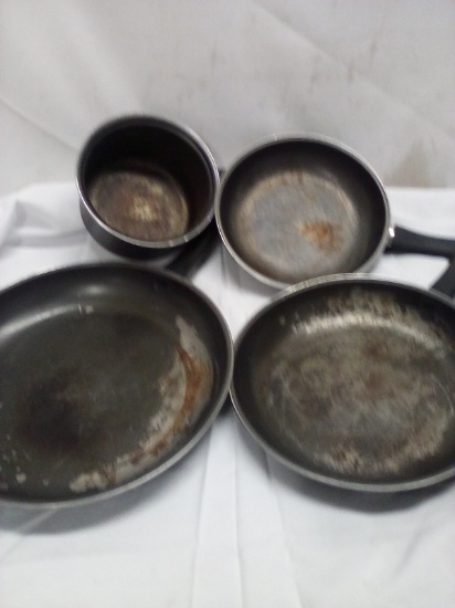 Used pots and pan set