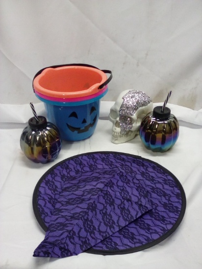 Halloween lot 2 cups skull decoration 3 buckets and witches hat