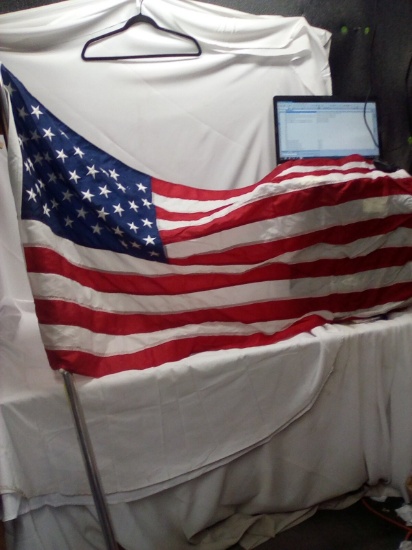 3’x5’ American Flag Indoor/Outdoor on aluminum pole