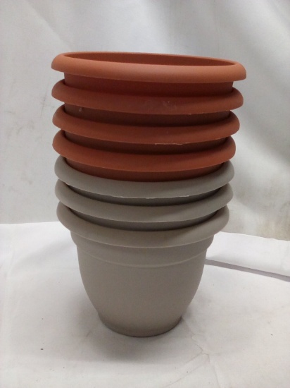 Set of 7 Assorted Color Planters