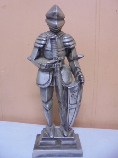 Cast Metal Midievel Knight in Full Armor