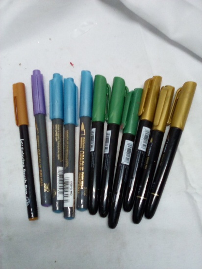 Qty 11 Brush Tip Opaque Coloring Markers