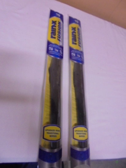 2 Brand New Rain-X Fushion 19in Wiper Blades