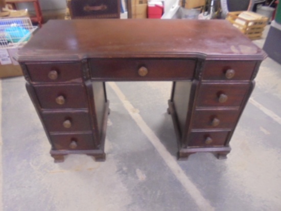 Antique 8 Drawer Wooden Knee Hole Desk