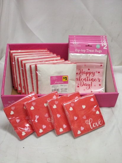 18Pc Love/Valentines Lot- (12) Packs of Napkins, (6) Treat Bag Packs