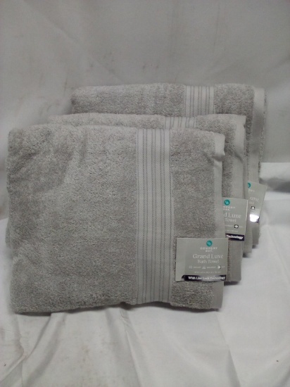 Set of 3 Light Grey Comfort Bay 30”x52” Bath Towels