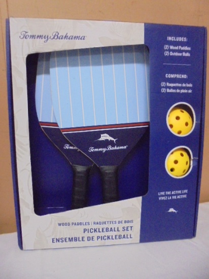 Tommy Bahama Pickleball Set