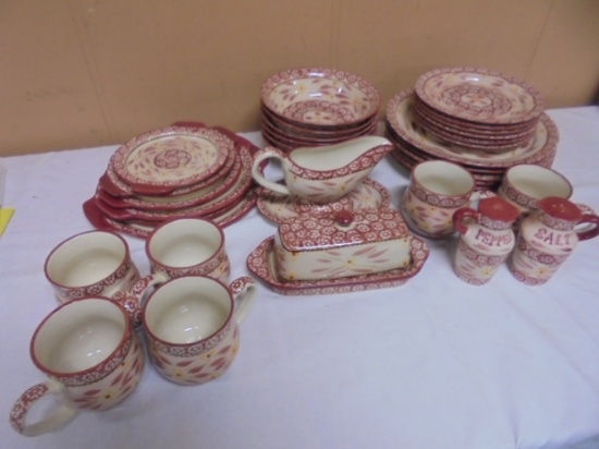 35pc Set Temptations Old World Dinnerware