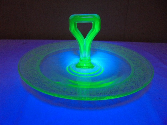 Vintage Etched Green Depression Uranium Glass Tidbit Tray