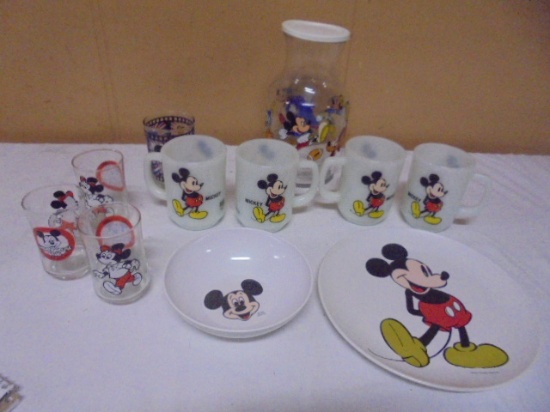 Large Group of Vintage Mickey Mouse & Disney Items