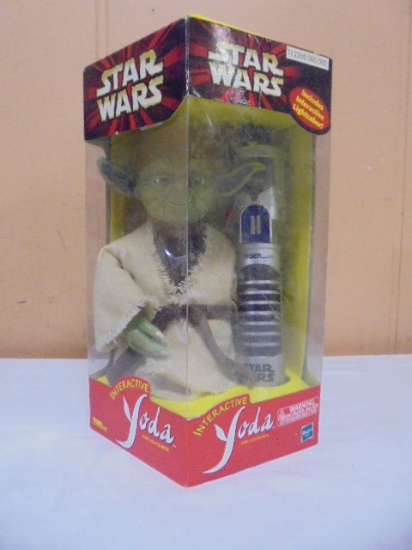 Tiger Electronics Habro Interative Yoda & Lightsaber