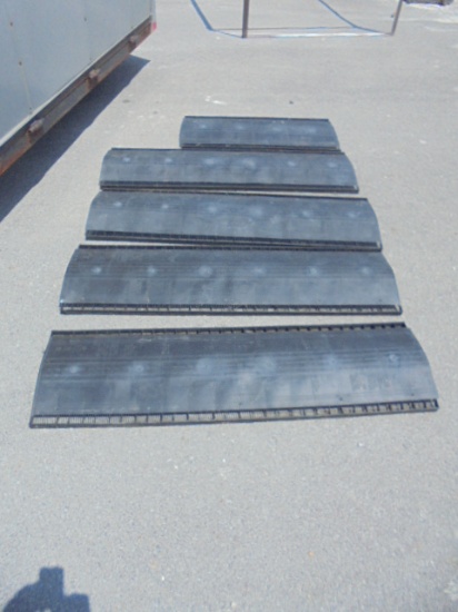 (4) 48in & (1)33in Composite Ridge Vent