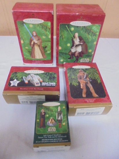Group of 5 Hallmark Keepsake Star Wars & Star Trek Ornaments