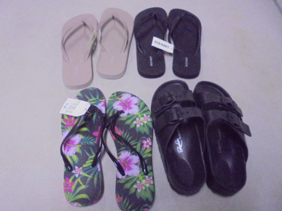 4 Pair of Ladies Sandals & Flip-Flops