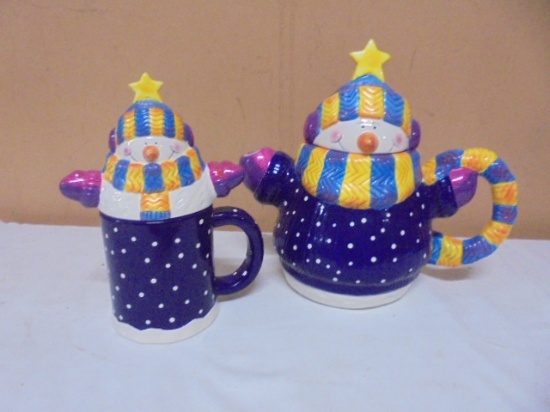 Beautiful Snowman Teapot w/ Matching Cup w/ Lid