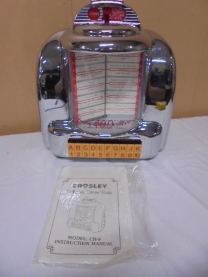 Crosley Collector's Edition AM-FM Radio