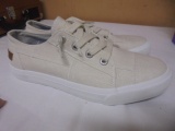 Brand New Pair of Laadies Blowfish Shoes