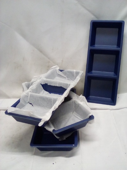 Set of 4 Blue Food Grade 3-Section Platters