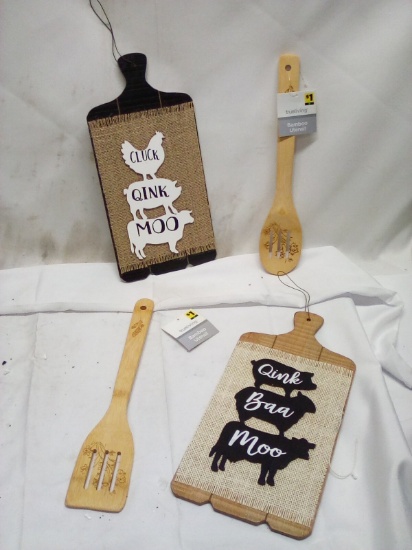 4Pc Wooden Kitchen Lot- (2) Utensils, (2) Decorative Signs