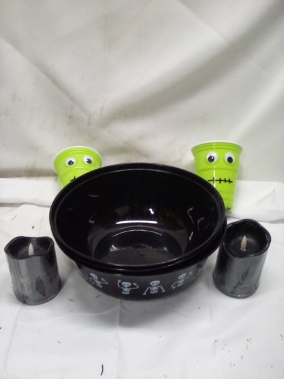 Halloween Lot 2 cups 2 led candles 3 bowls